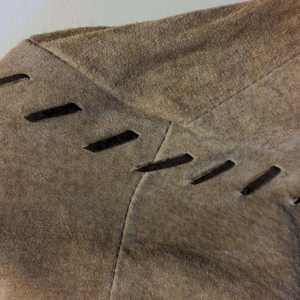 The Quacker Factory Women's Size 1X 100% Leather Western Horse Themed Shirt - Picture 12 of 15